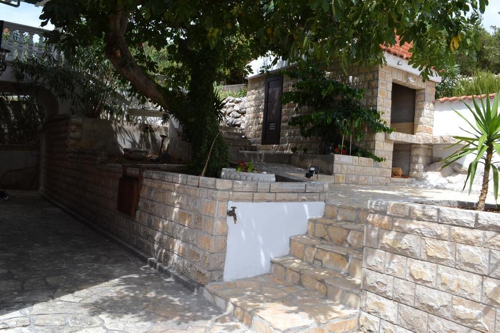 Villa I Karma تيسنو المظهر الخارجي الصورة