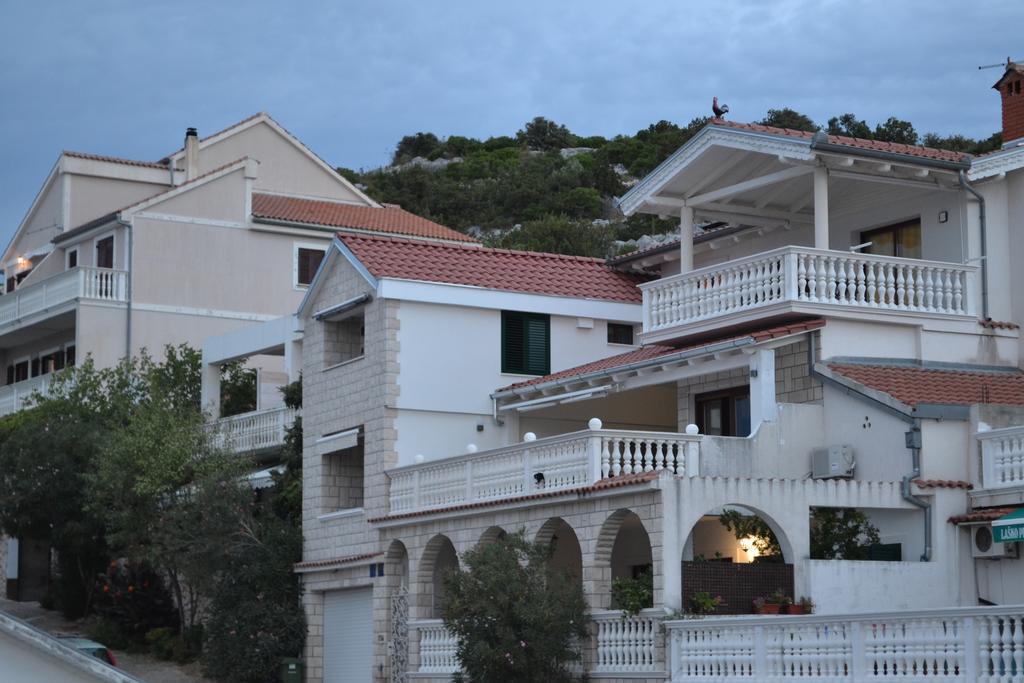 Villa I Karma تيسنو المظهر الخارجي الصورة